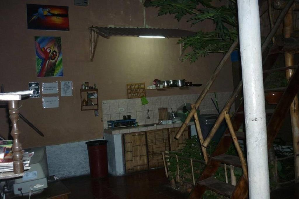Hostel El Mochilero Trujillo Exterior foto