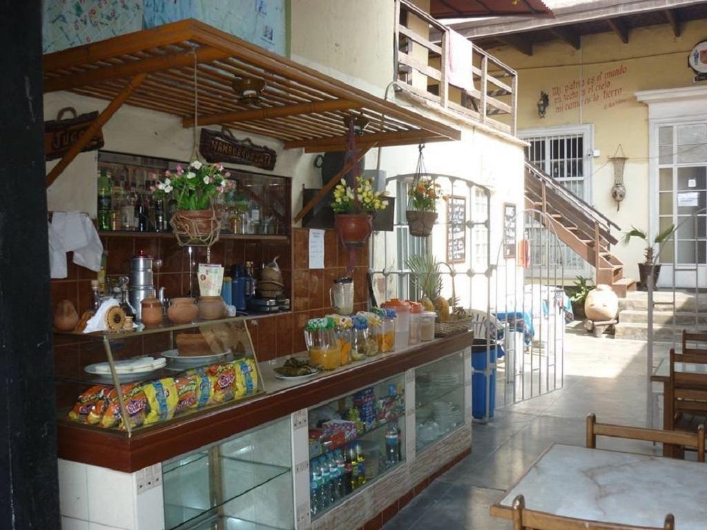 Hostel El Mochilero Trujillo Exterior foto